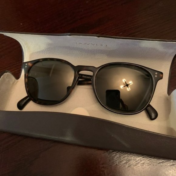 Oliver Peoples Other - Oliver Peoples Tortoise Shell Glasses